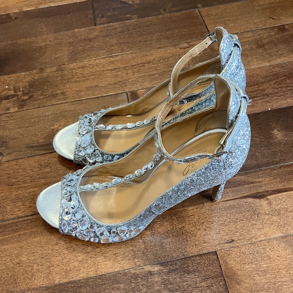 Badgley Mischka Jewel - Conroy Heels - Picture 2 of 9